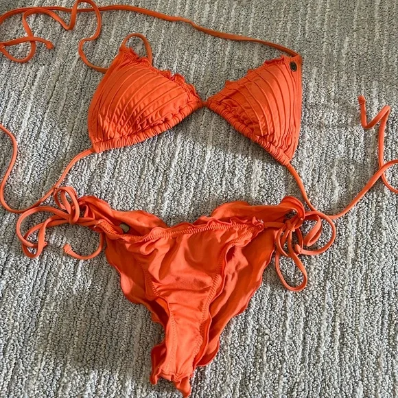 Volcom bright orange xs swimsuit great condition - Picture 5 of 5
